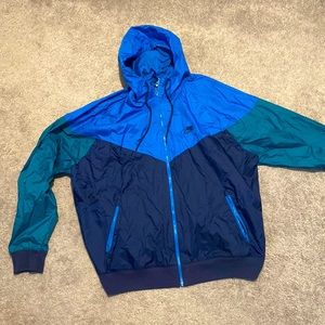 Nike Windrunner size XXL